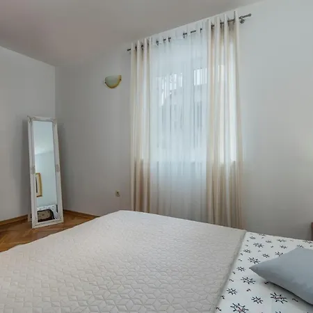 Apartment Amela Porec